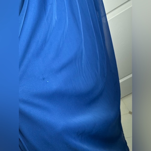 Homecoming Dress • Event Dress 💙 - Picture 4 of 6